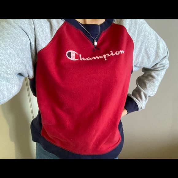 Champion Tops - Vintage champion sweater size M